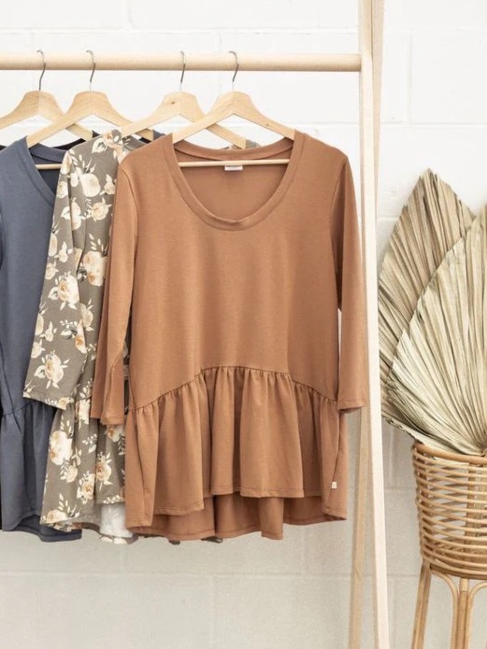 NWT Jax + Lennon 3/4 Sleeve Peplum Tee